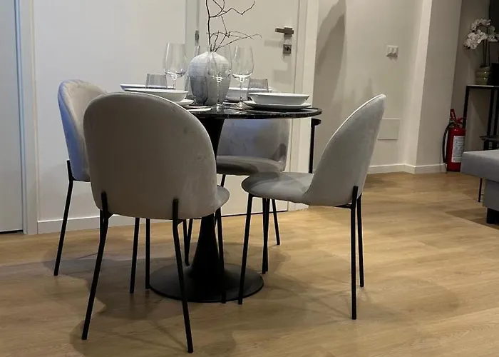 Apartament Scala 37 Interno 1, Trastevere, *